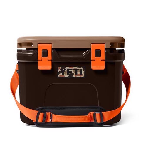 YETI Roadie 15 Hard Cooler, Wetlands Camo